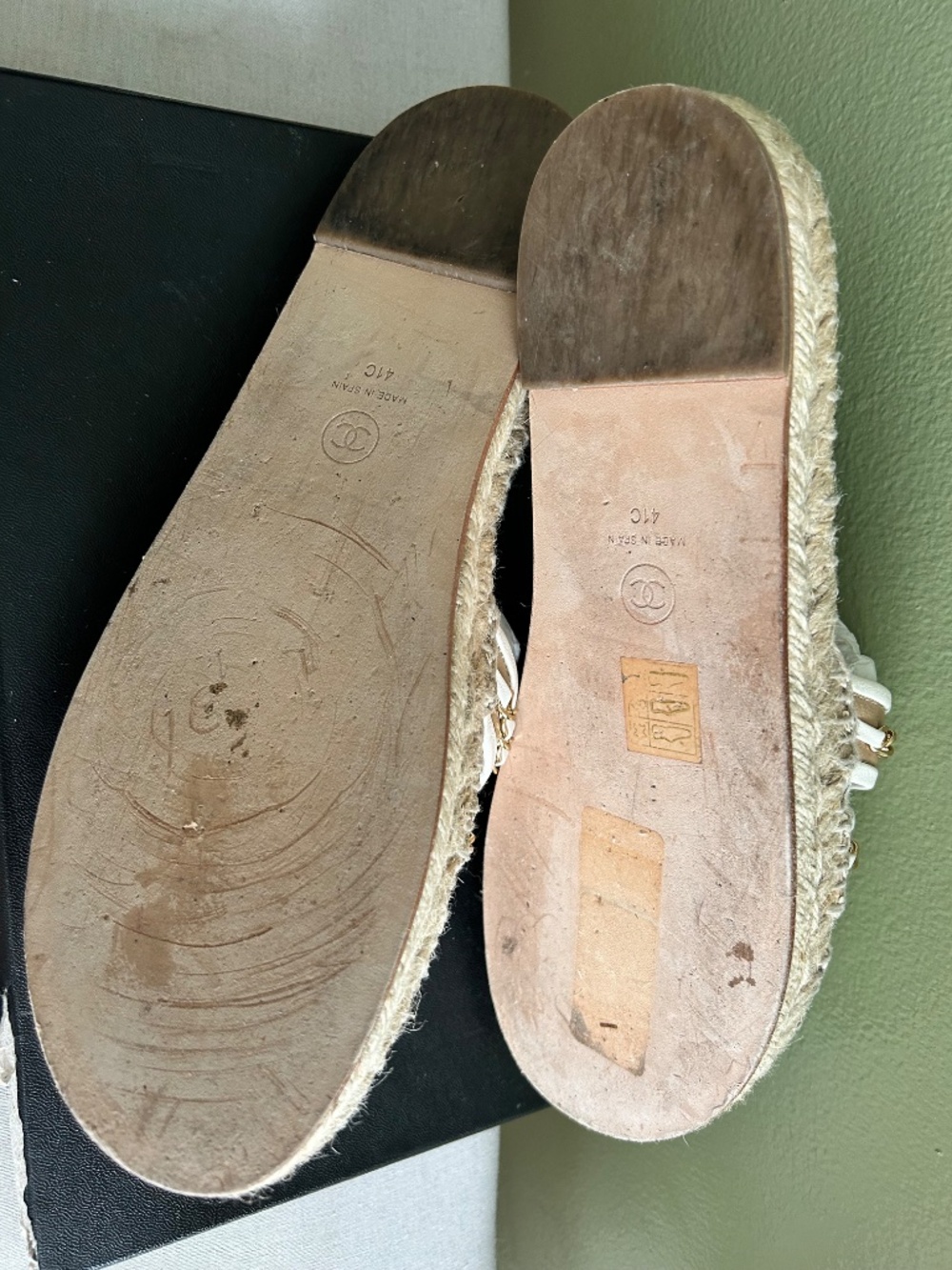 Sandals - Picture 3 of 3
